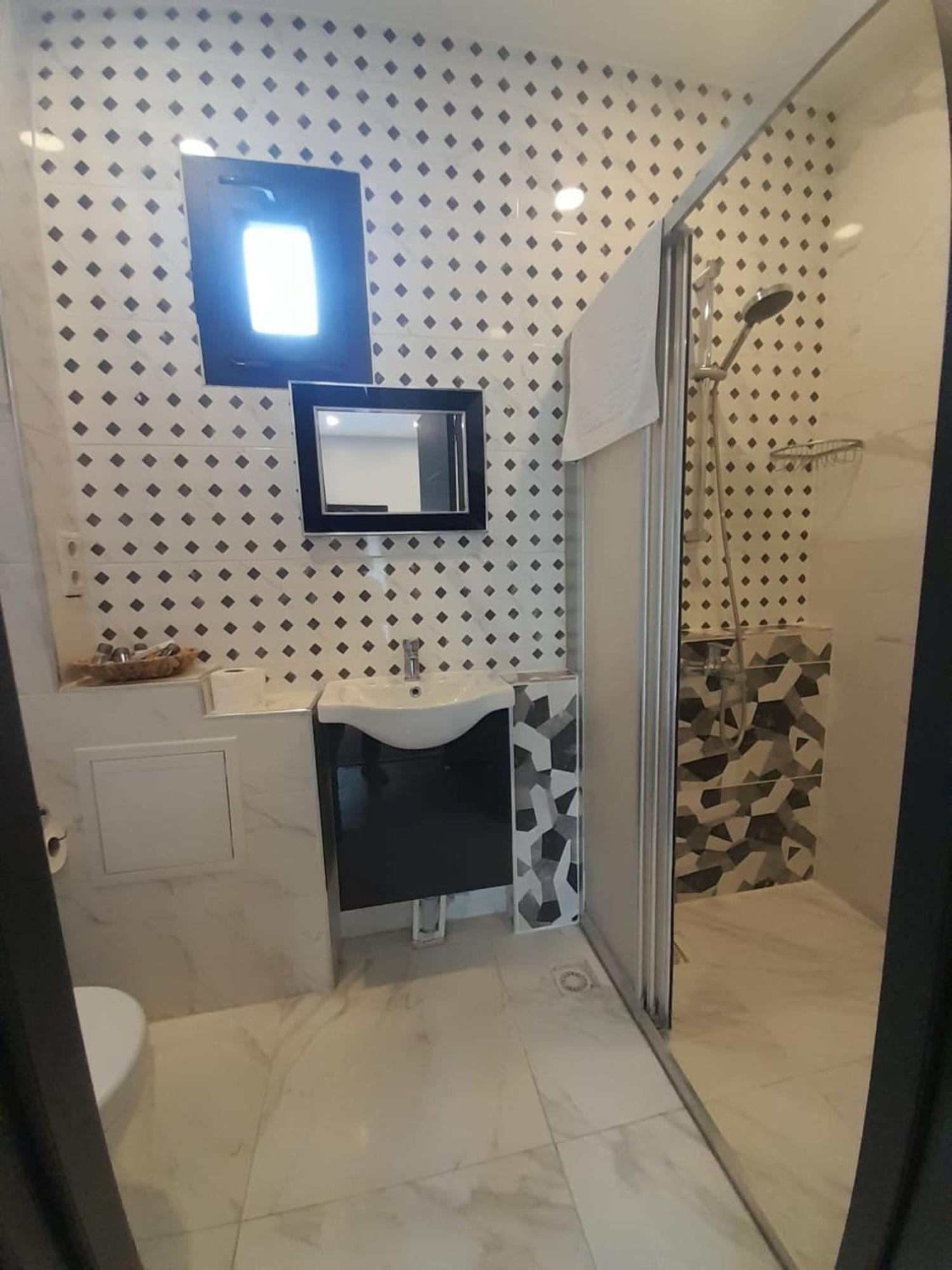 Galata Nazapart Aparthotel Istanbul Exterior photo